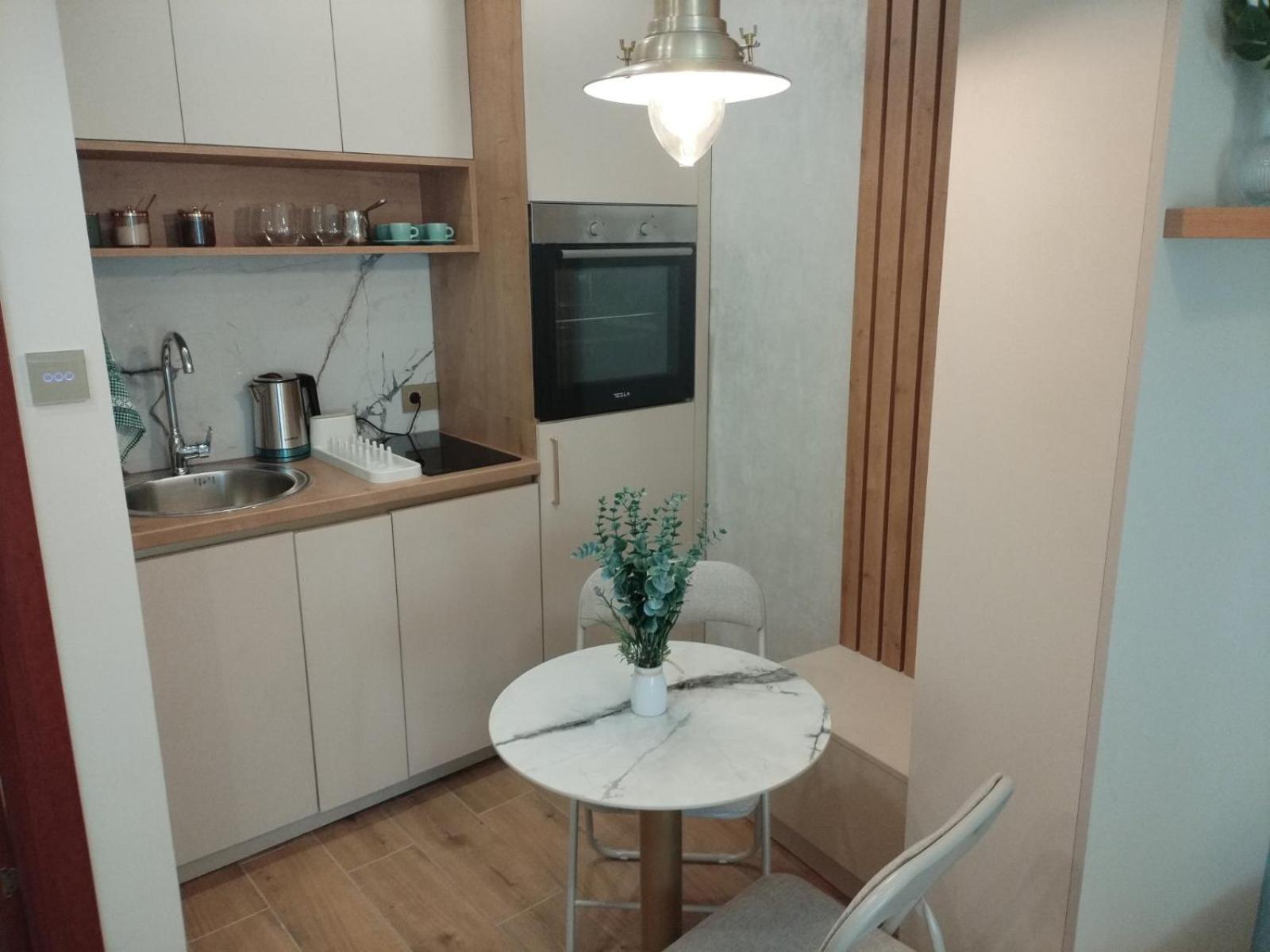 Apartment Centrum - Free Private Parking Novi Sad Dış mekan fotoğraf