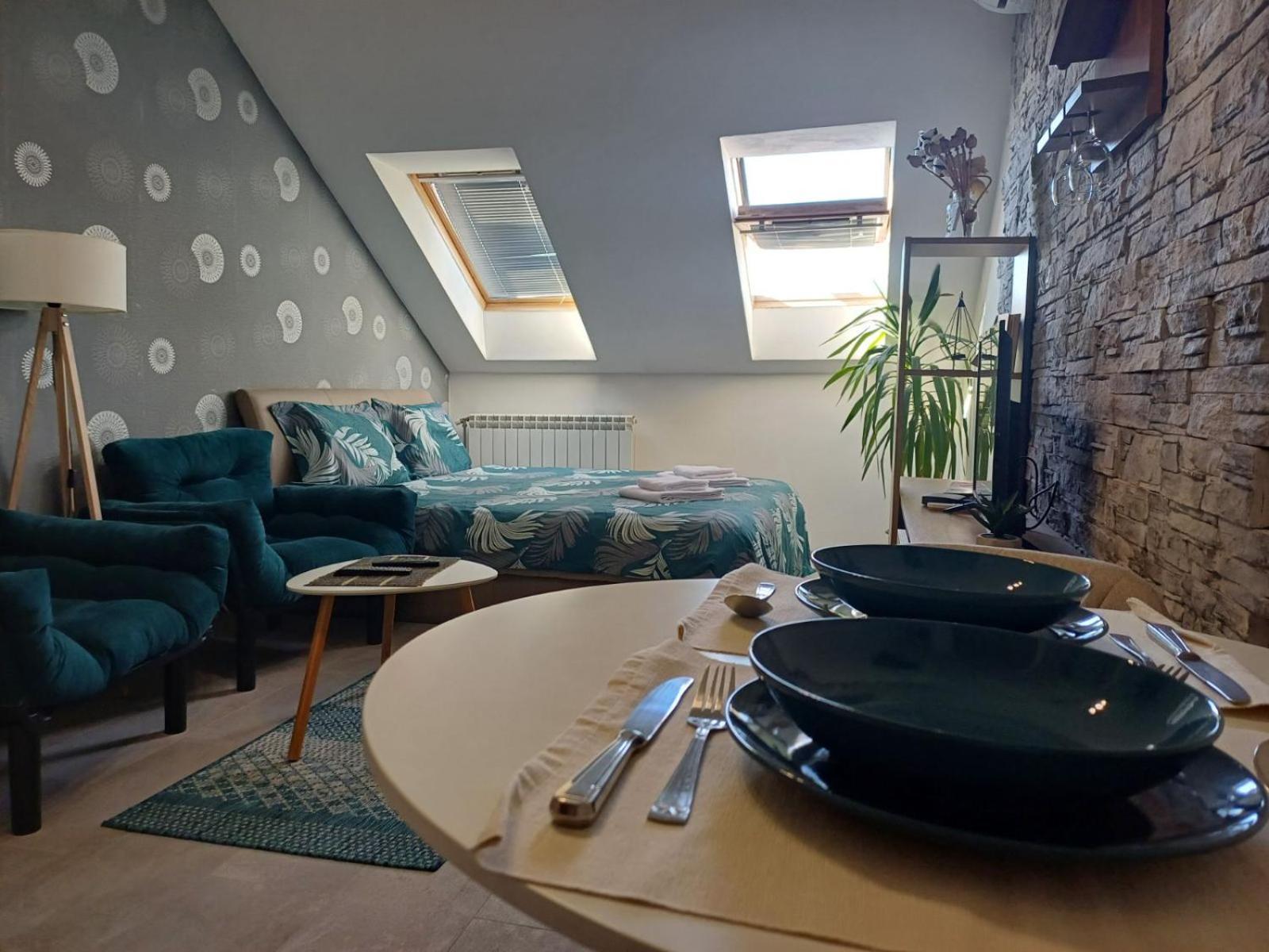 Apartment Centrum - Free Private Parking Novi Sad Dış mekan fotoğraf