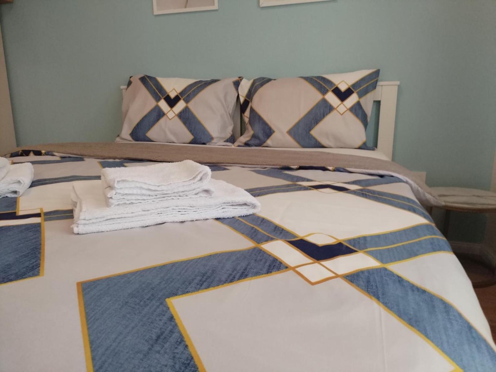 Apartment Centrum - Free Private Parking Novi Sad Dış mekan fotoğraf
