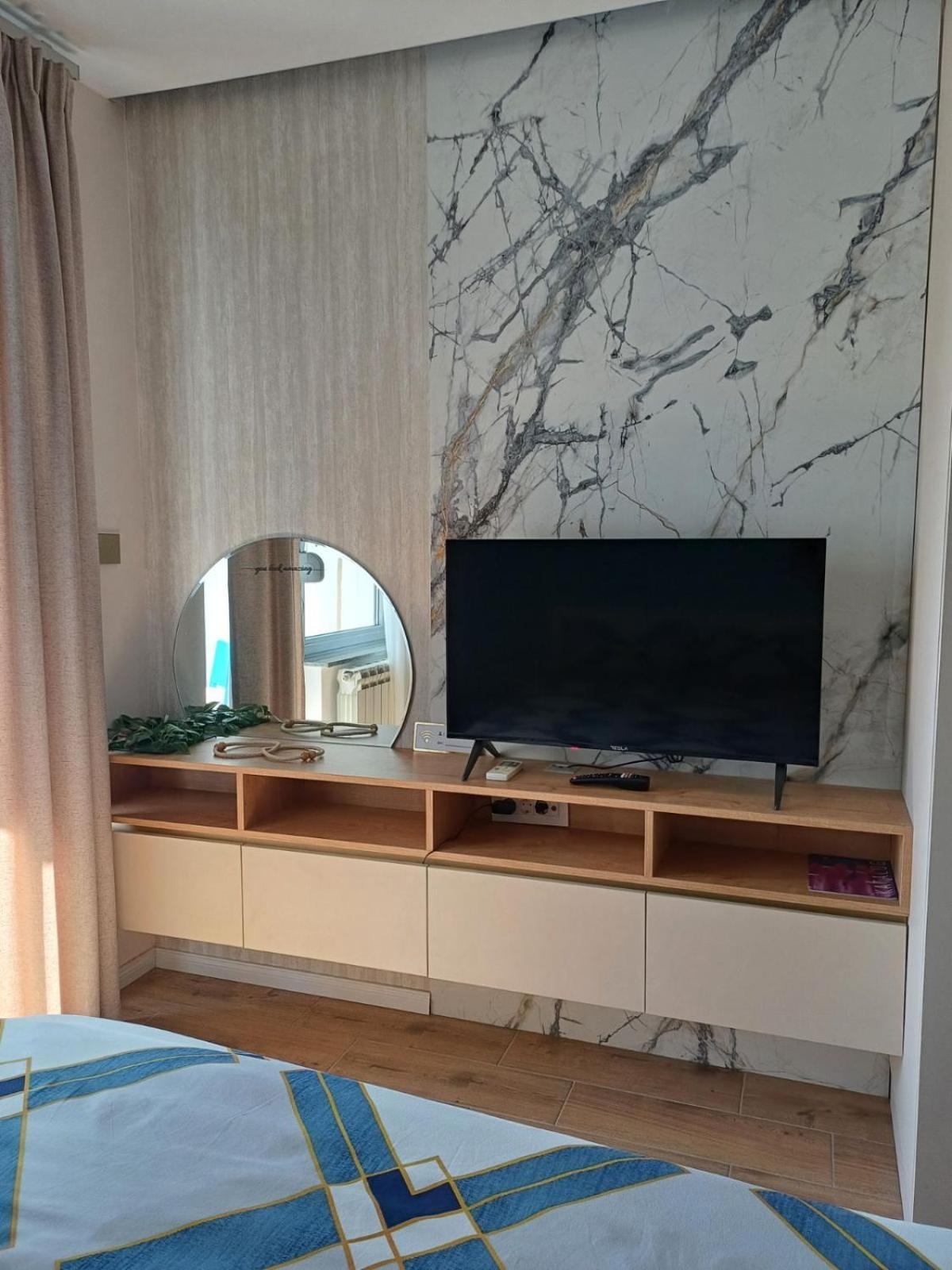 Apartment Centrum - Free Private Parking Novi Sad Dış mekan fotoğraf